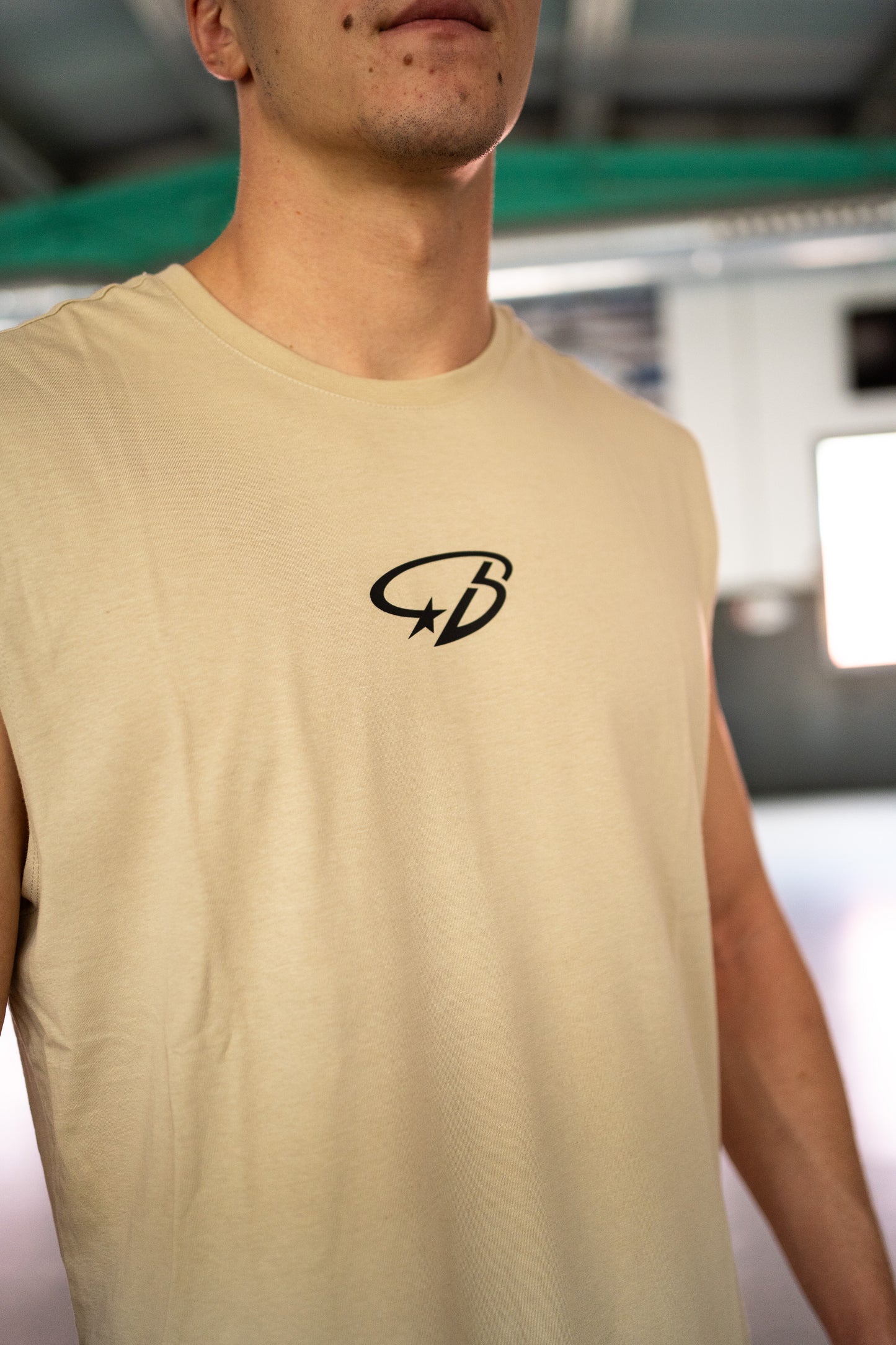 No Sleeve Tee Beige